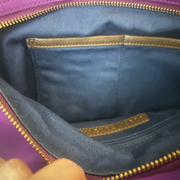 Juicy Couture Y2K bright purple crossbody in excellent vintage condition - Picture 12 of 16